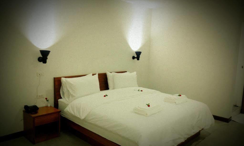 The Nook Pratunam Bangkok Bagian luar foto