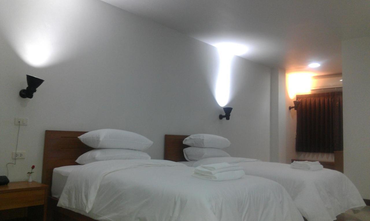 The Nook Pratunam Bangkok Bagian luar foto